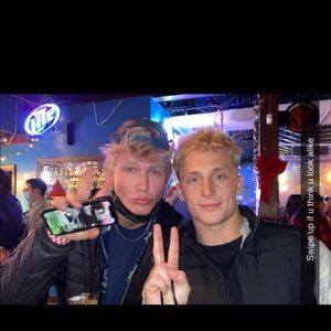 Meet your Posher, Matt